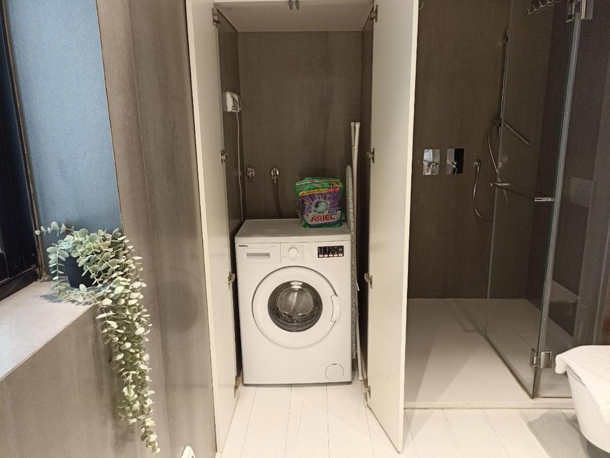 Yalarent Sea-Breeze Penthouse With Jacuzzi Bat Yam Exterior foto